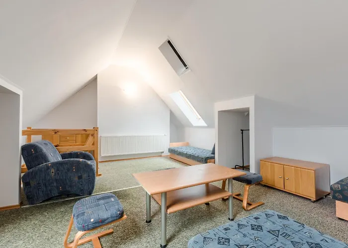 ホームステイ Hetman *